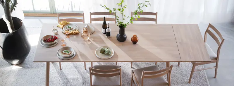 Clapperton dining table Kerwin chair ww.