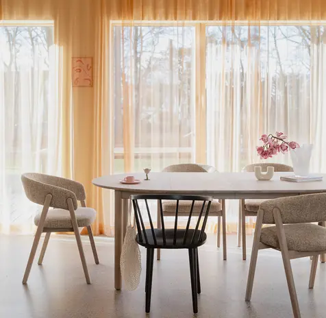 Derrymore dining table ww.