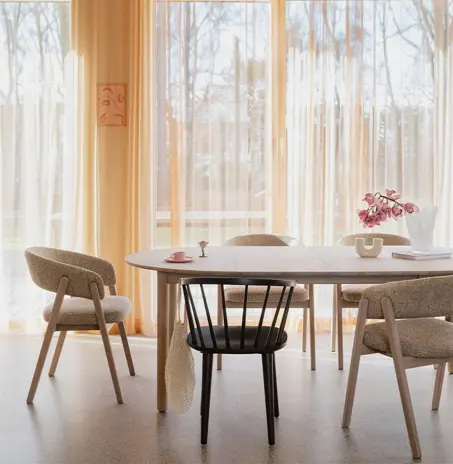 Derrymore dining table.