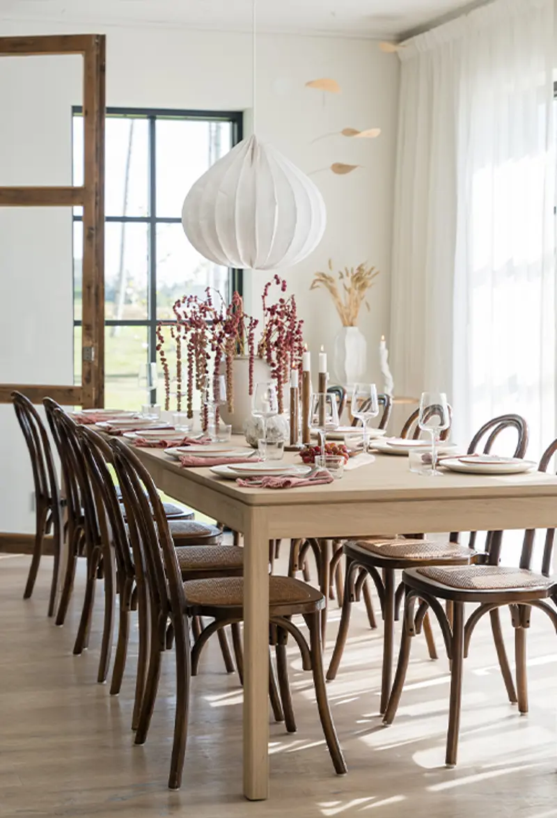 Cecilia moller kiersteiger dining table warm colors.