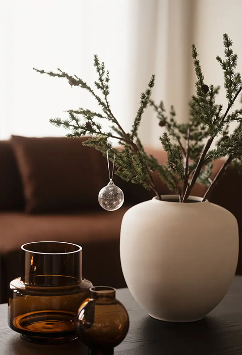 driscoll coffee table christmas.