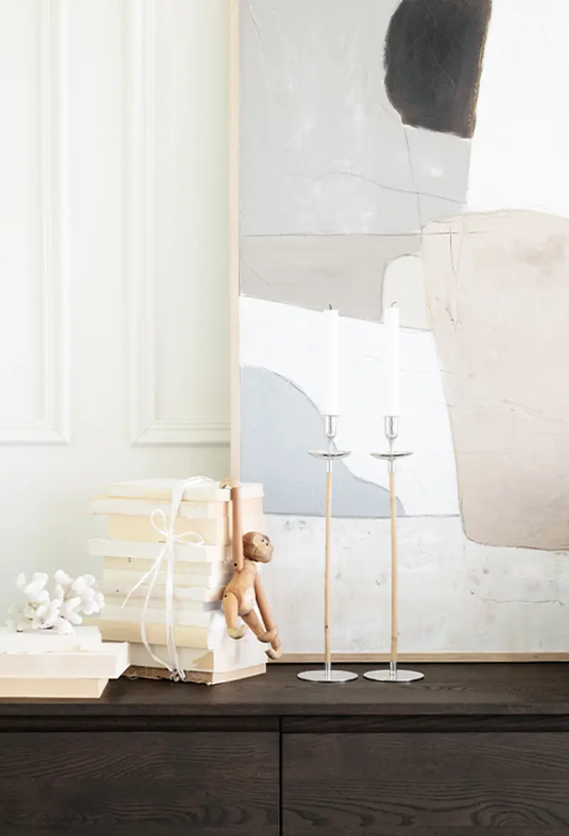 Melstone dark brown with decor lights.