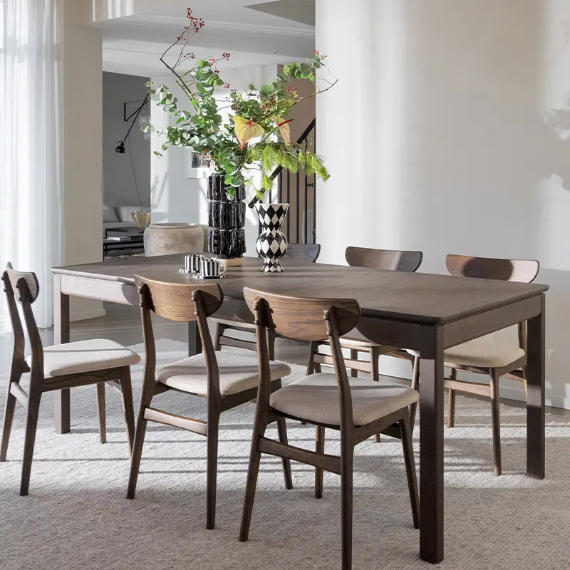 Gardner dining table rodham chair.
