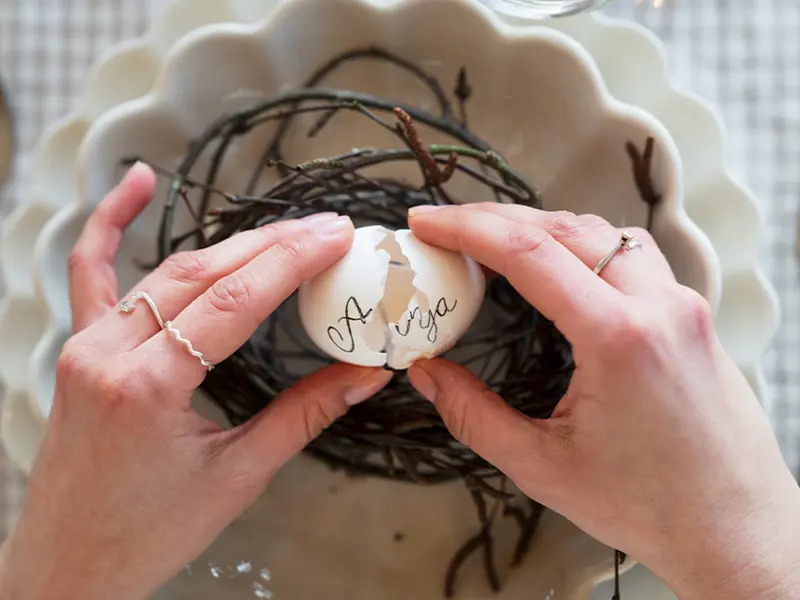 krack egg dining table.