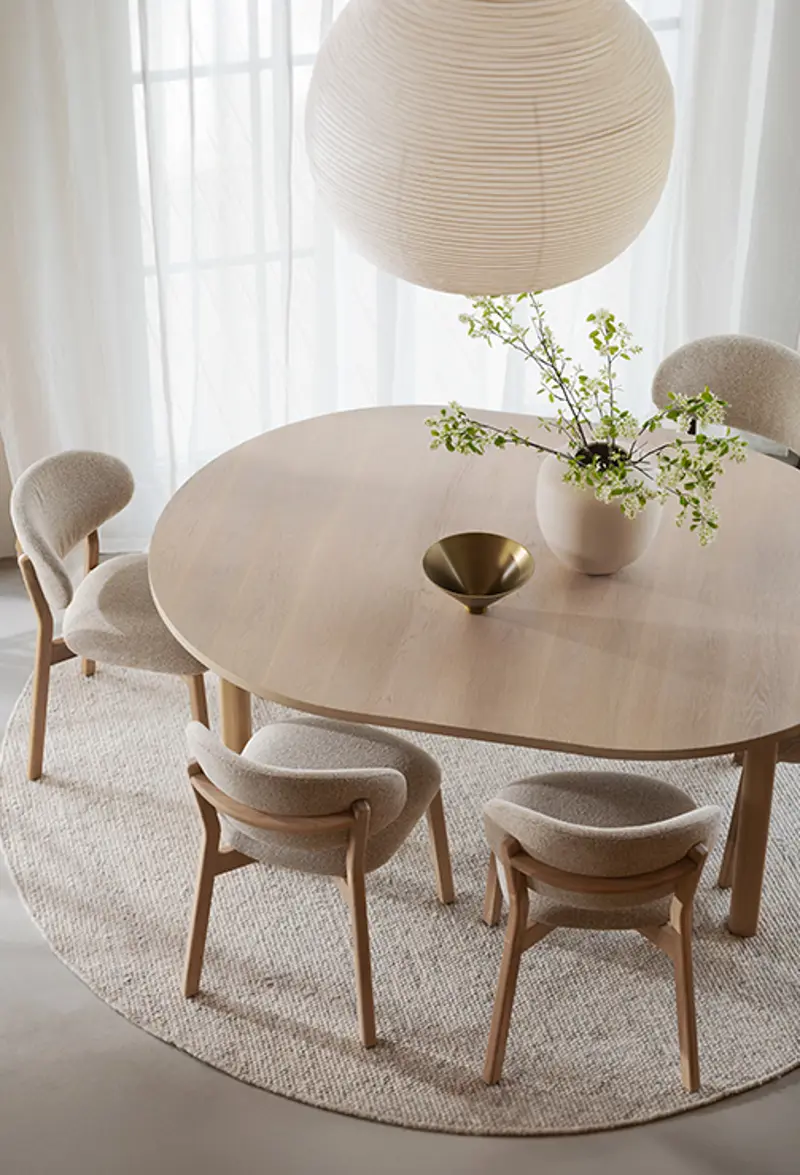 Gifford dining table white wash patterson dining chair.