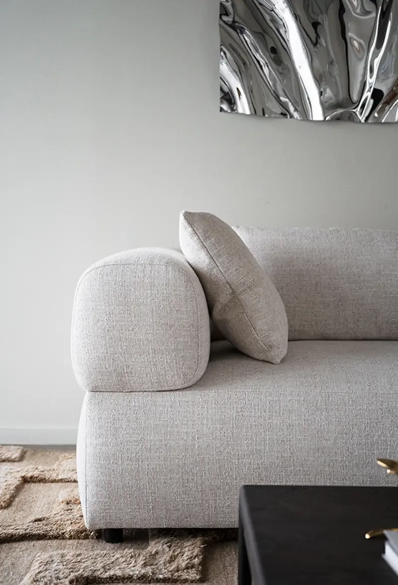 Falkner sofa side with pillows