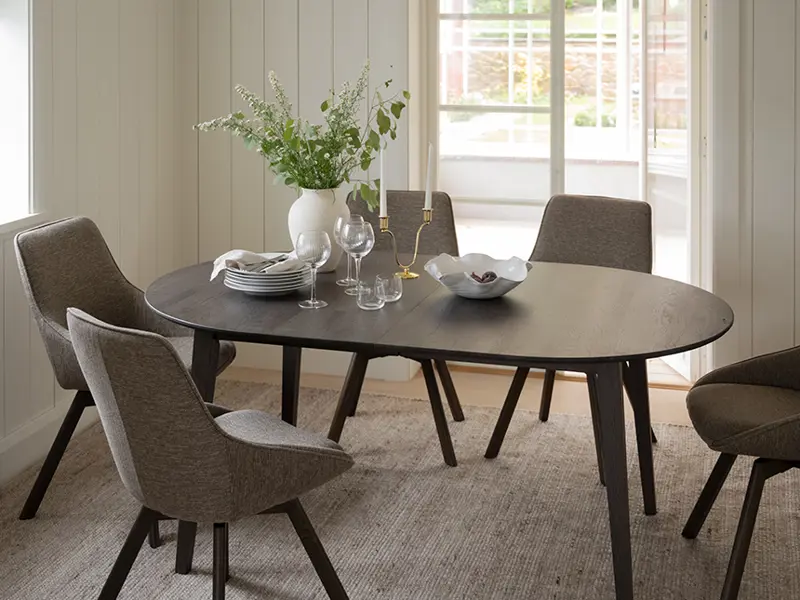 Tyler dining table Alison chair