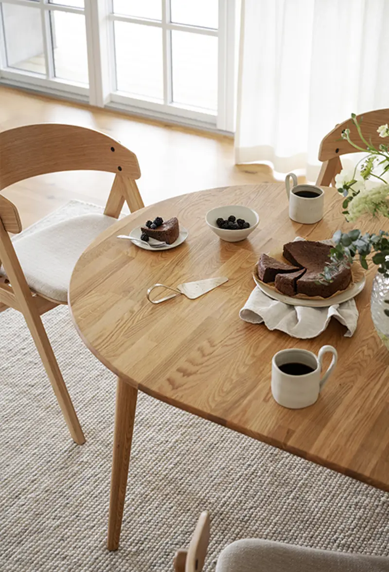 Tyler dining table 119712 waterton chair oak.
