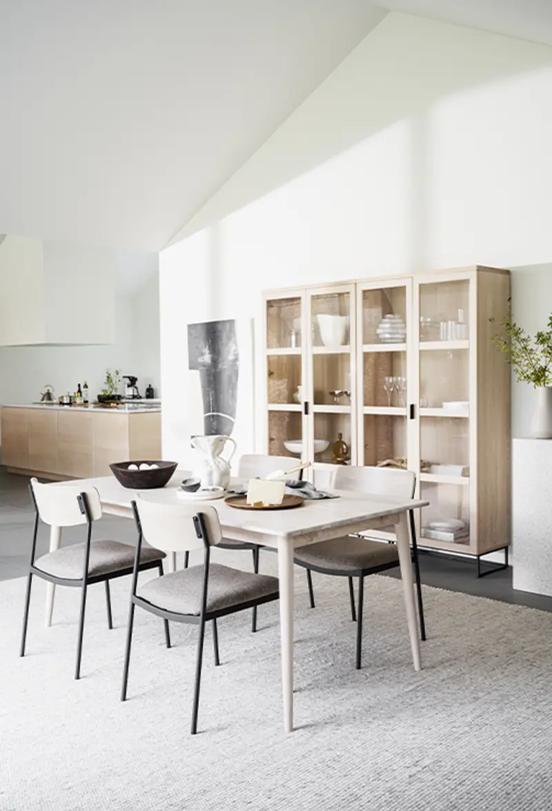 tyler table 119702 maymont chair.