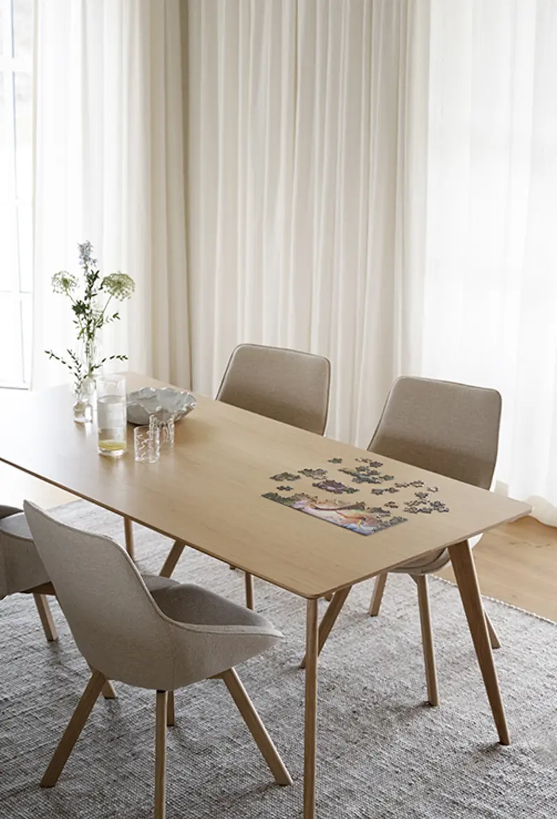 Yumi table oak alison chair beige