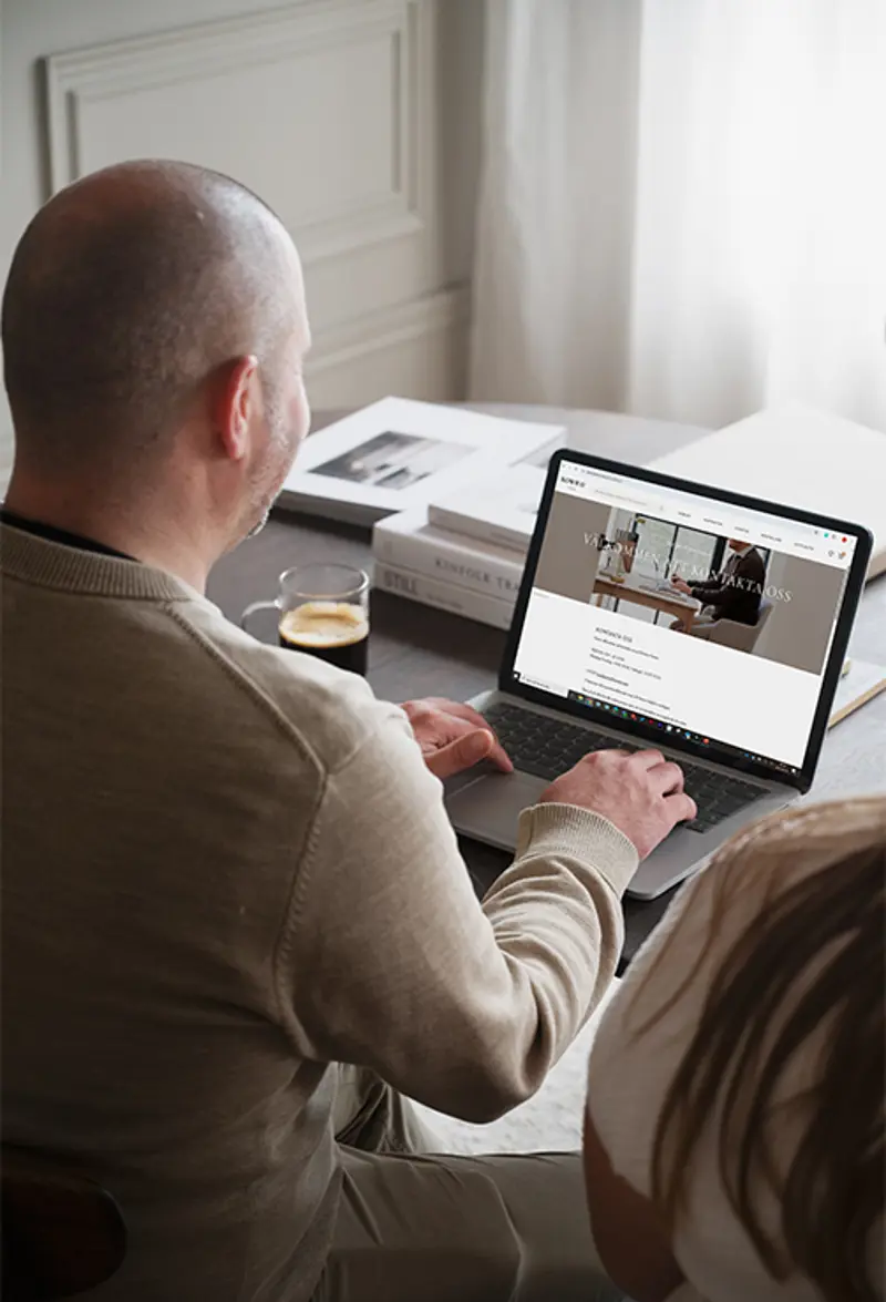 computer screen thomas.